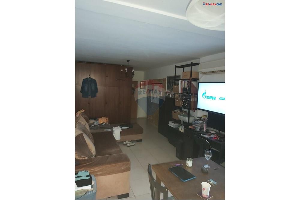 Apartment for Sale in Kfar Saba - Image 1