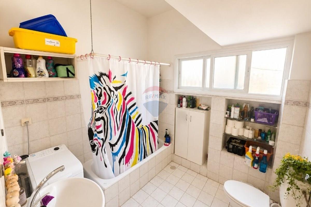 Apartment for Sale in Tel Aviv - Image 7