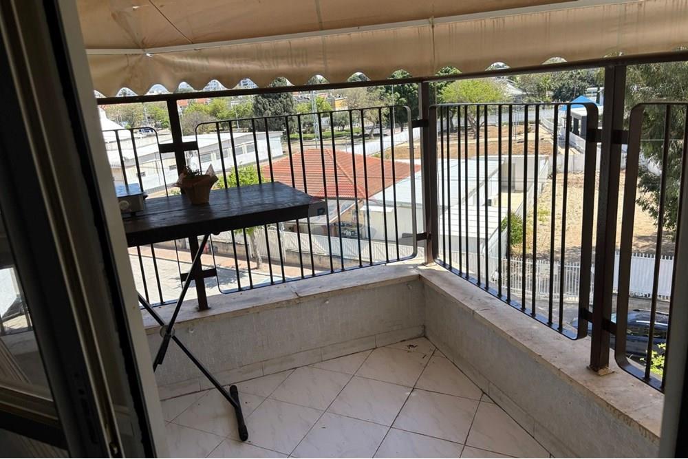 Apartment for Sale in קרית גת - Image 2