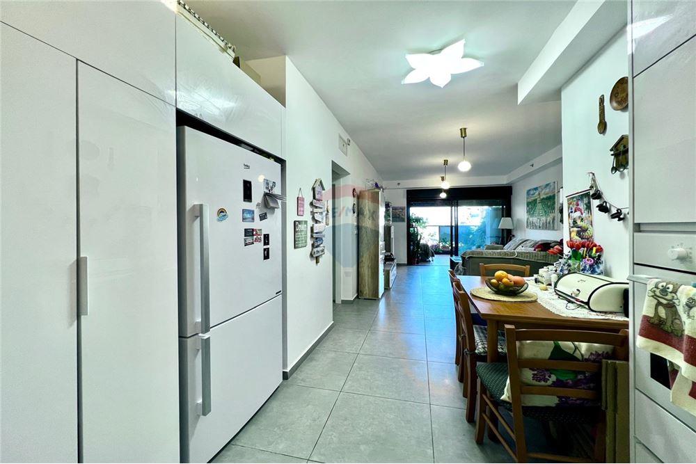 Apartment for Sale in Netanya - Image 3