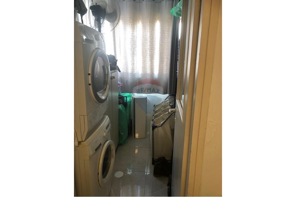 Apartment for Sale in Yehud - Image 4