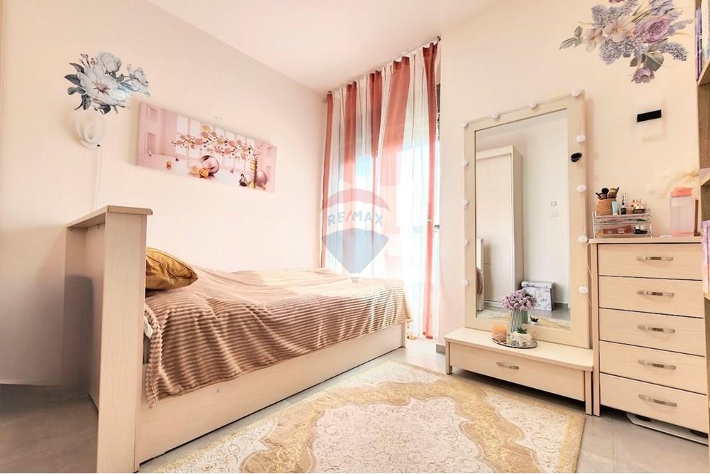 Apartment for Sale in מעלות - Image 4