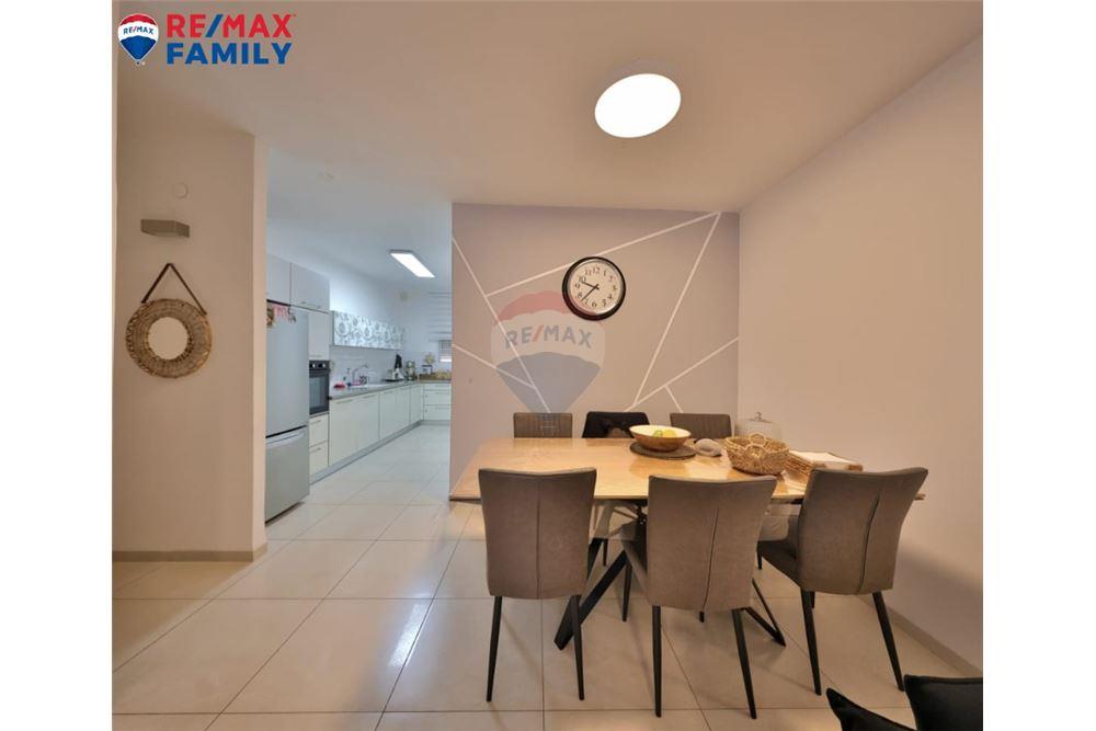 Apartment for Sale in קרית חיים - Image 4
