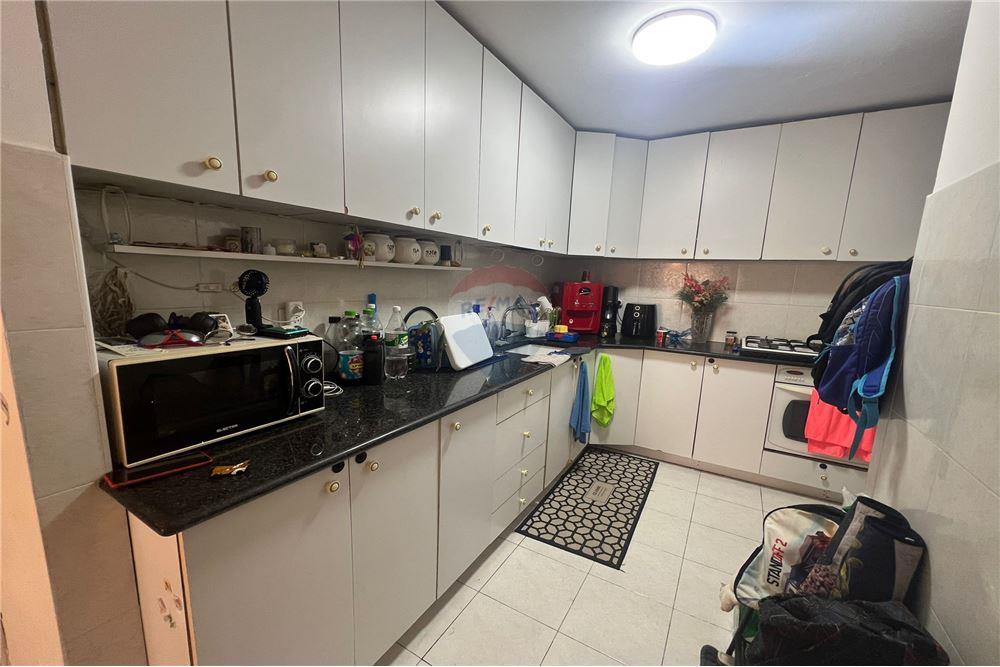 Apartment for Sale in Tel Aviv - Image 3
