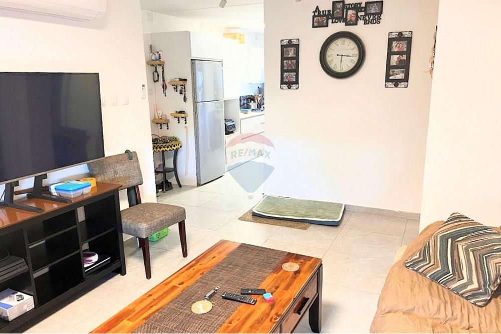 Apartment for Sale in מעלות - Image 1
