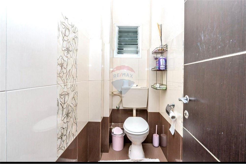 Apartment for Sale in אור עקיבא - Image 2