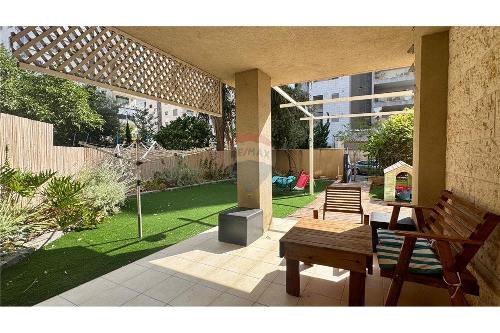 Apartment for Sale in Afula - Image 3