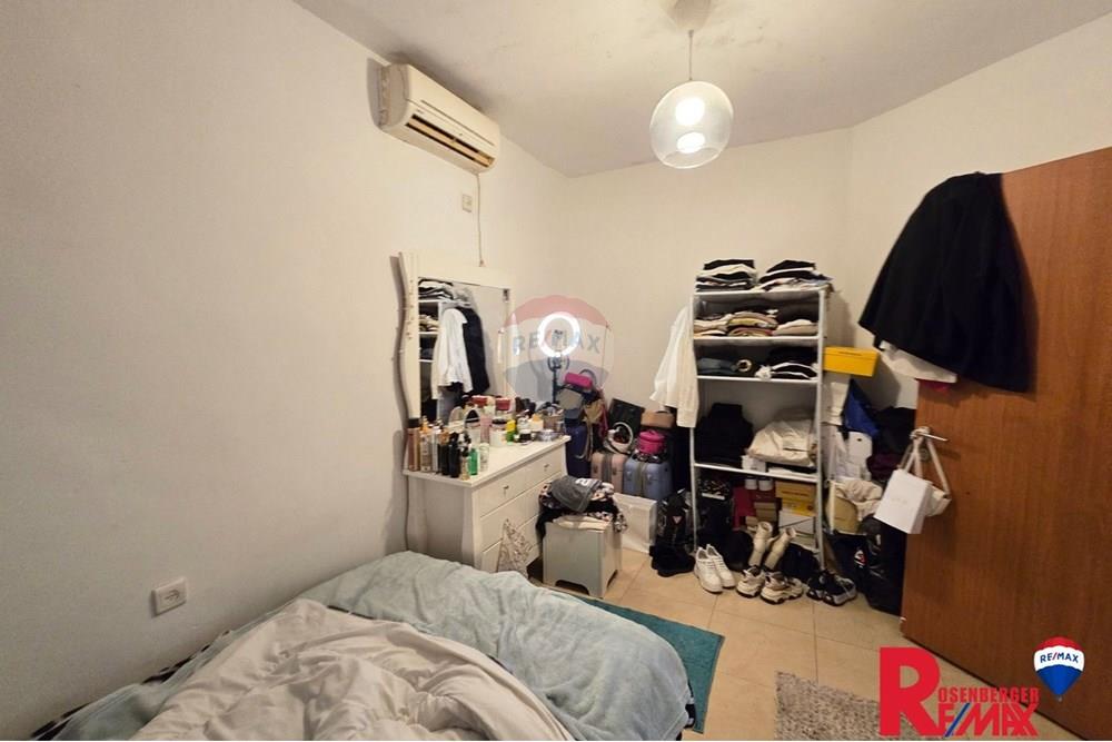 Apartment for Sale in Holon - Image 6