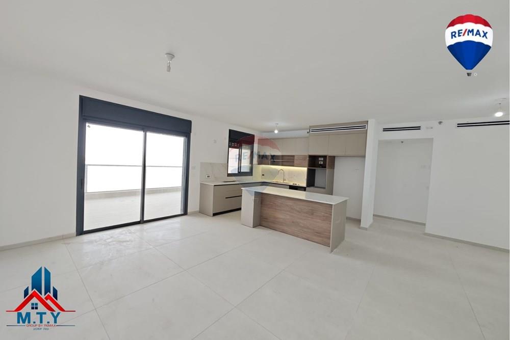 Apartment for Sale in Ramla - Image 2