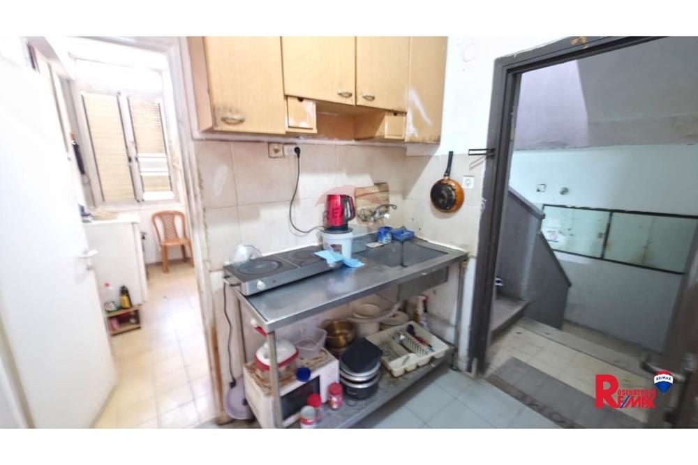 Apartment for Sale in Tel Aviv - Image 4