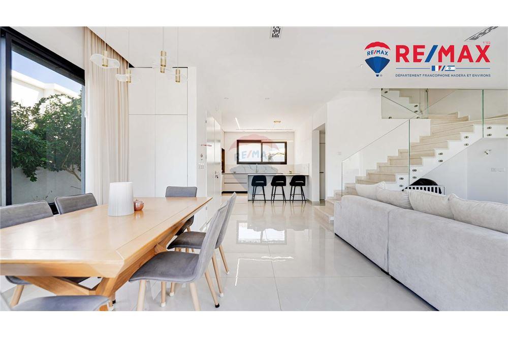 Condo for Sale in Hadera - Image 4