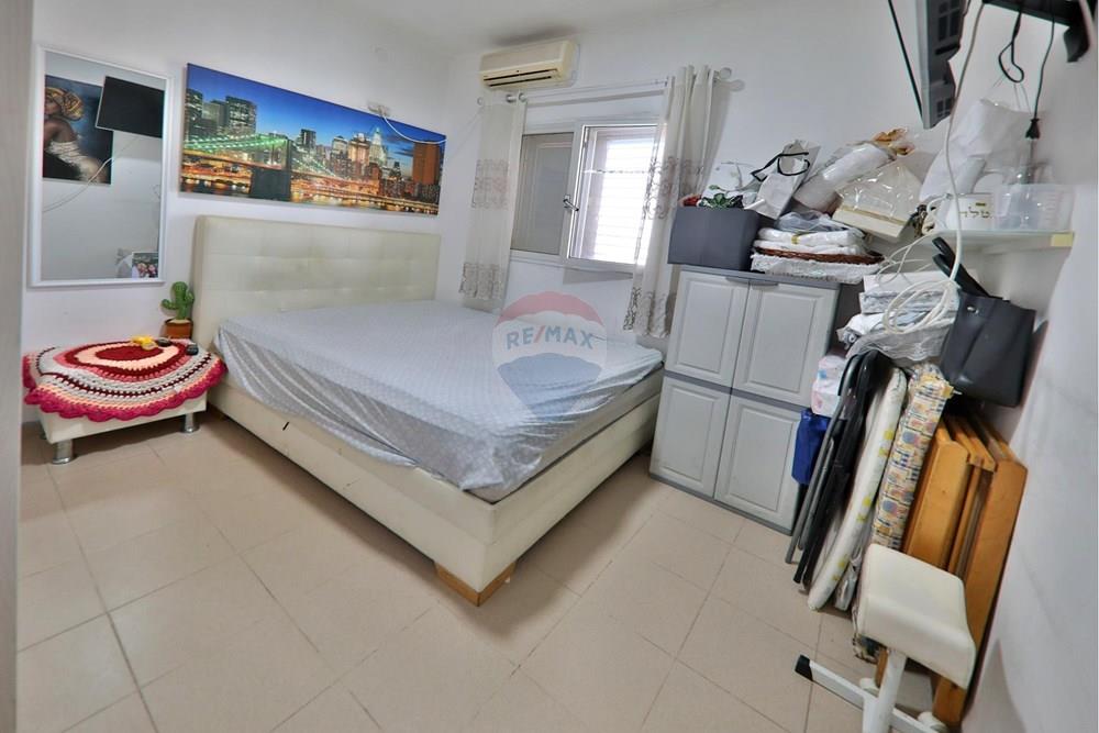Apartment for Sale in Kiryat Yam - Image 3