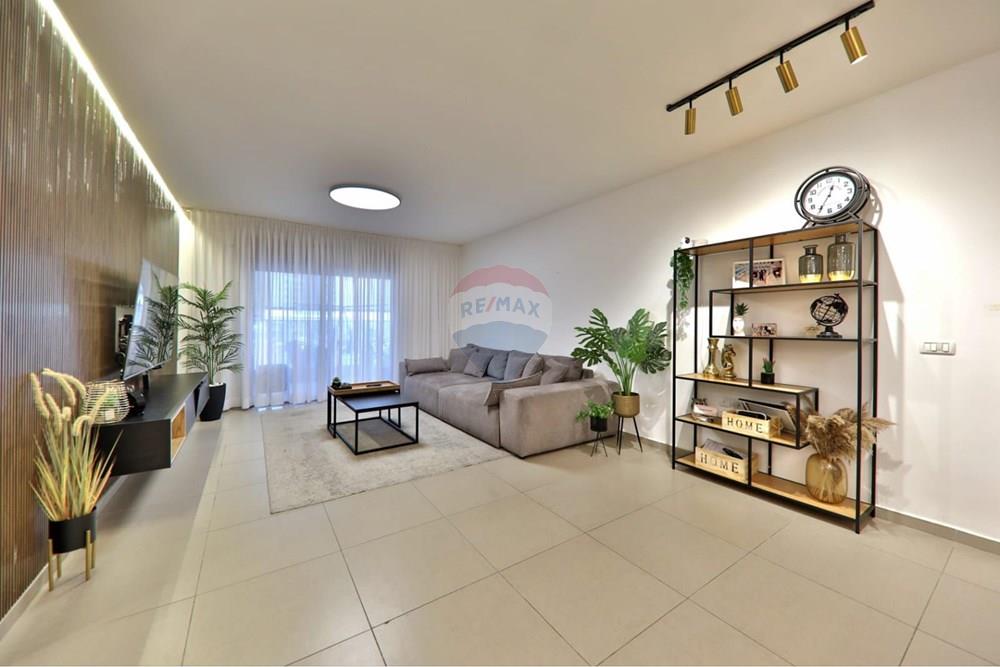 Apartment for Sale in קרית ביאליק - Image 4