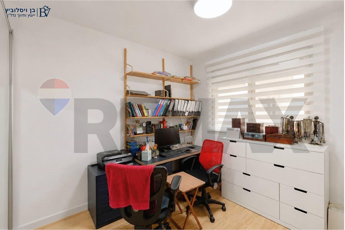 Apartment for Sale in קרית אונו - Image 7