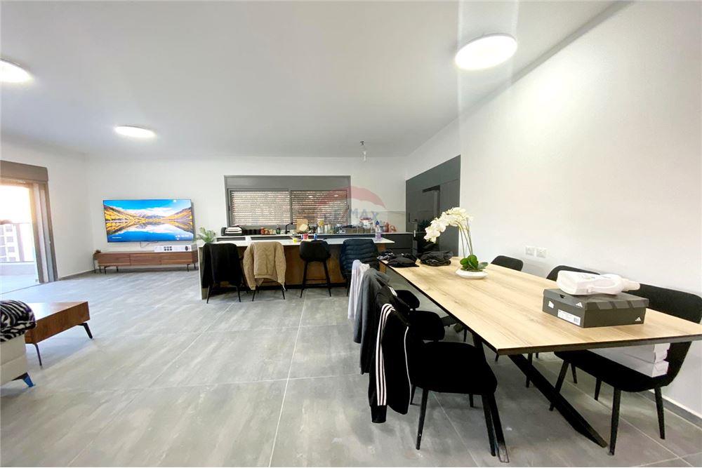 Apartment for Sale in Afula - Image 6