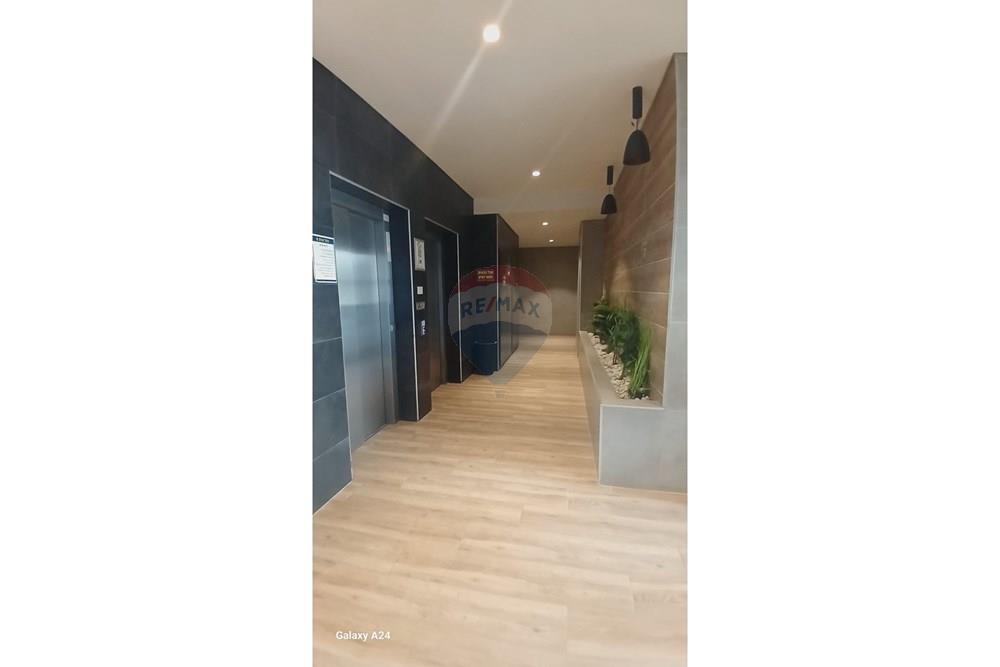 Apartment for Sale in Beer Sheva - Image 3