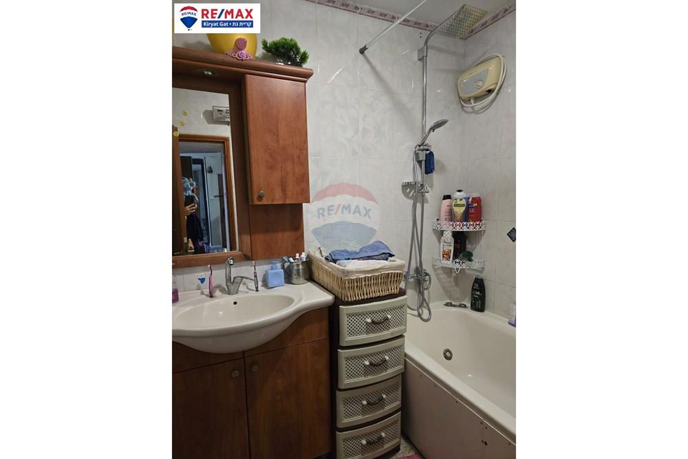 Apartment for Sale in Ashkelon - Image 6