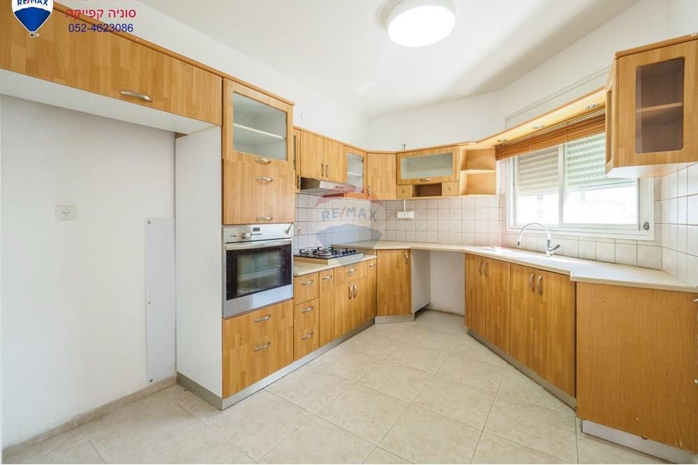 Apartment for Sale in Nahariya - Image 3
