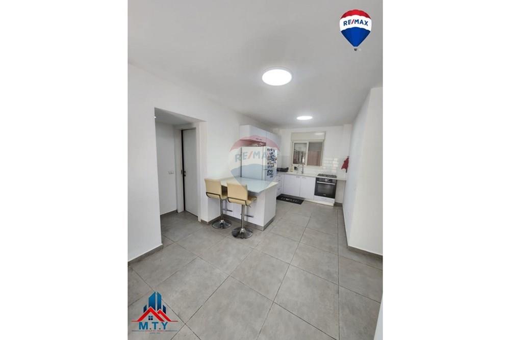 Apartment for Sale in Ramla - Image 3