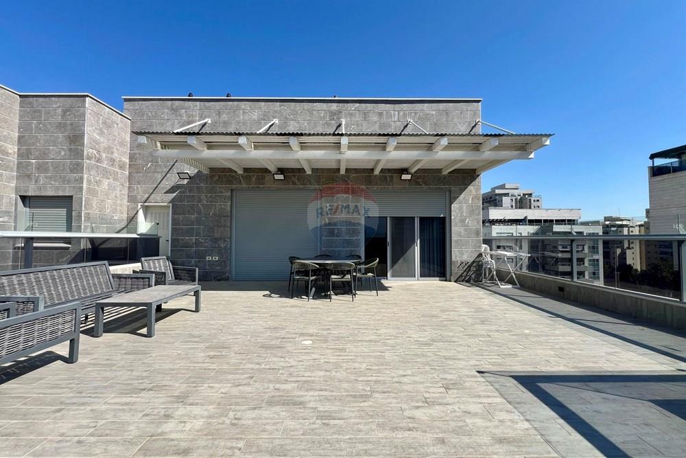 Apartment for Sale in Ashkelon - Image 4