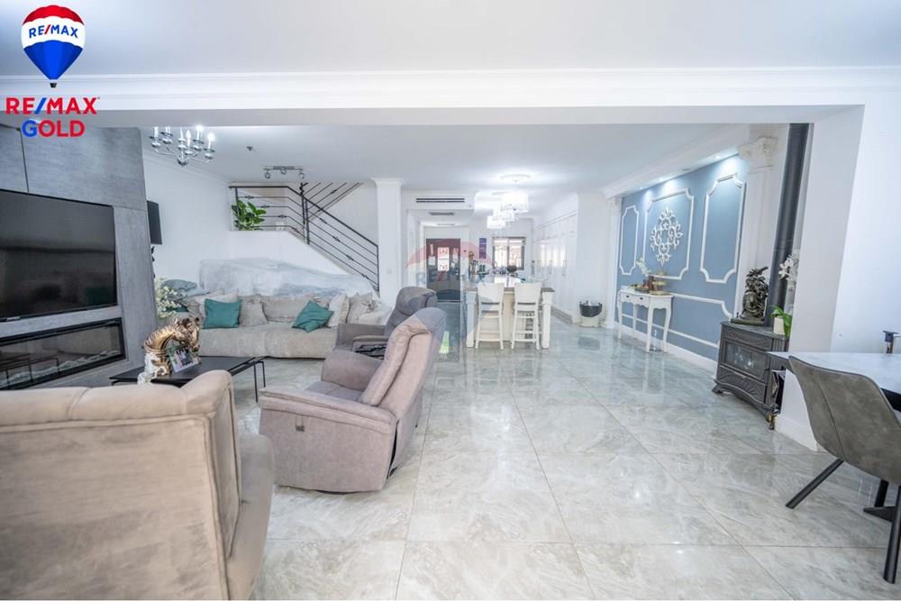 House for Sale in Modi'in - Image 4