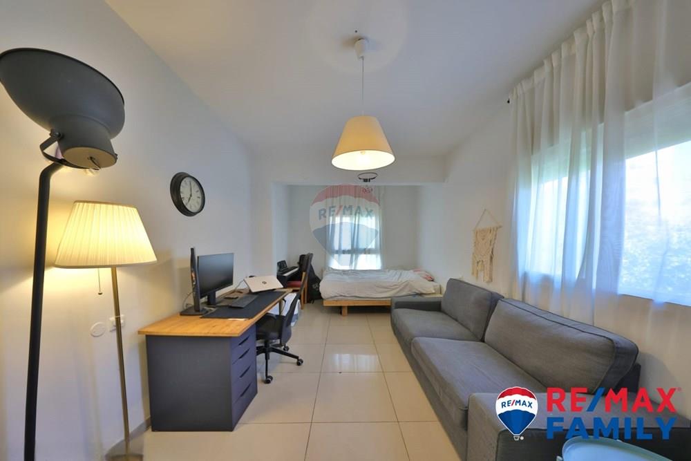 Apartment for Sale in קרית ביאליק - Image 5