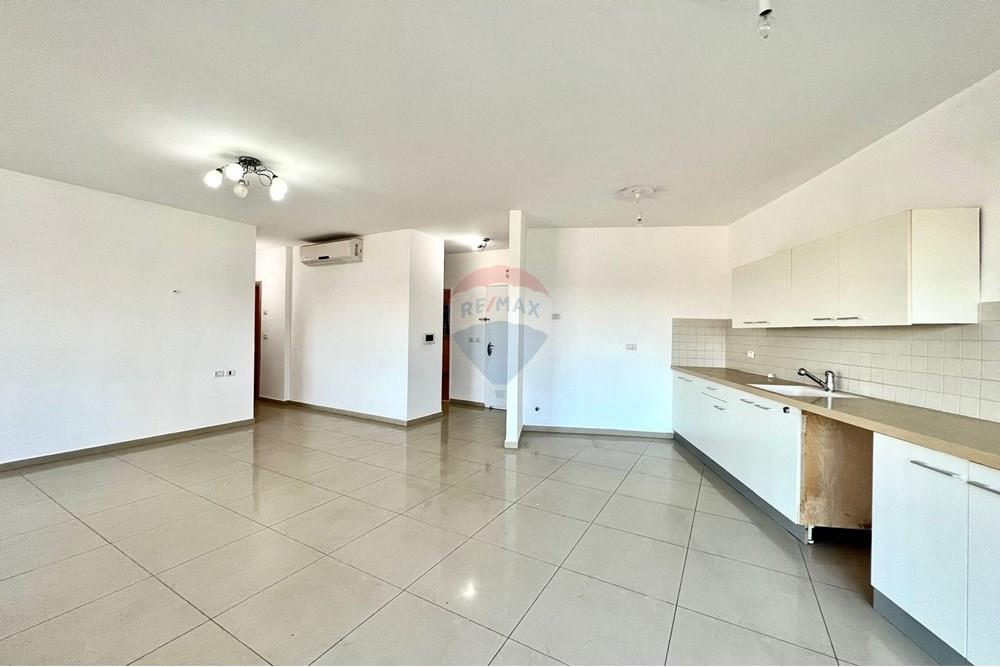 Apartment for Sale in Netanya - Image 4