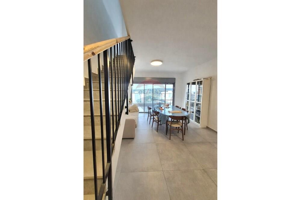 Apartment for Sale in חריש - Image 1
