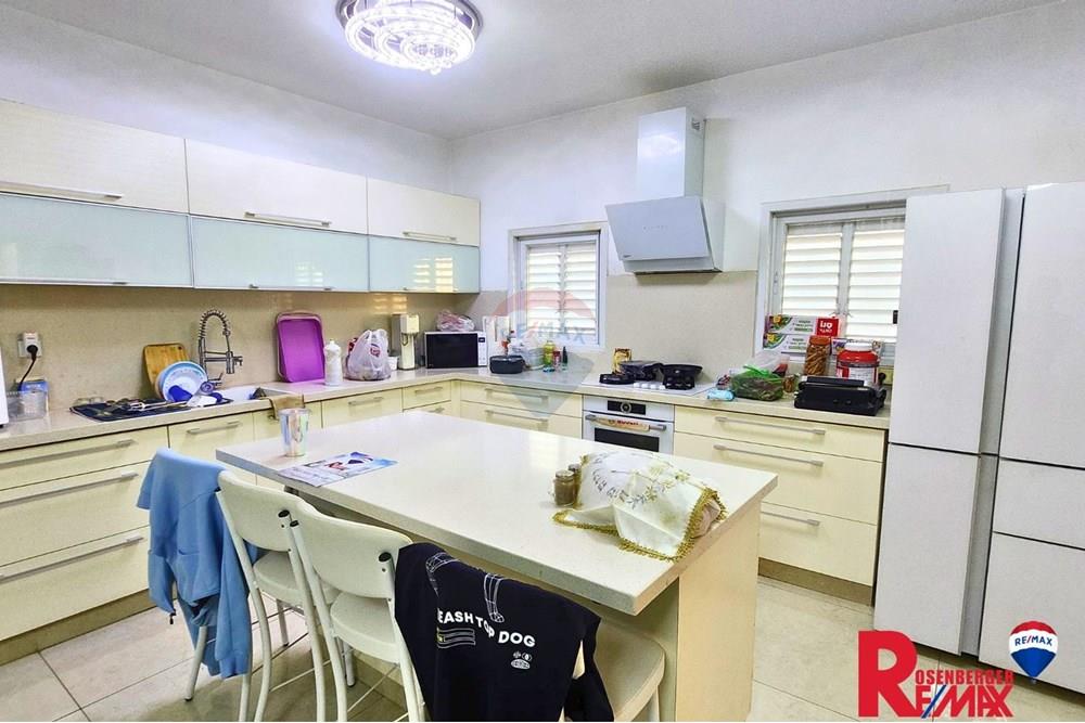 Apartment for Sale in Holon - Image 5