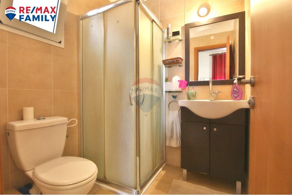 Apartment for Sale in Kiryat Yam - Image 6