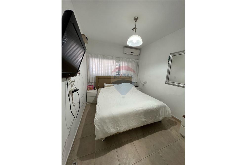 Apartment for Sale in Tel Aviv - Image 5