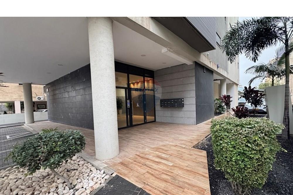 Apartment for Sale in Afula - Image 1