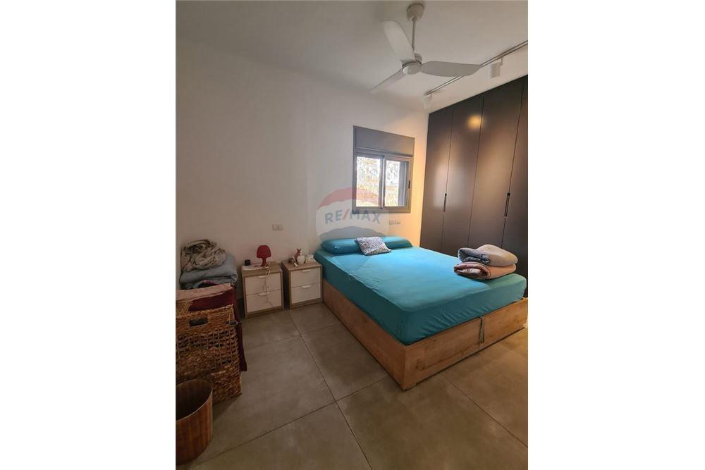 Apartment for Sale in Tel Aviv - Image 4