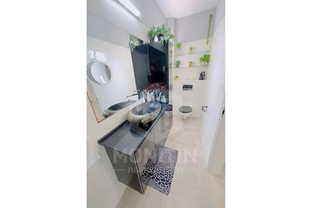 Apartment for Sale in Ashdod - Image 6