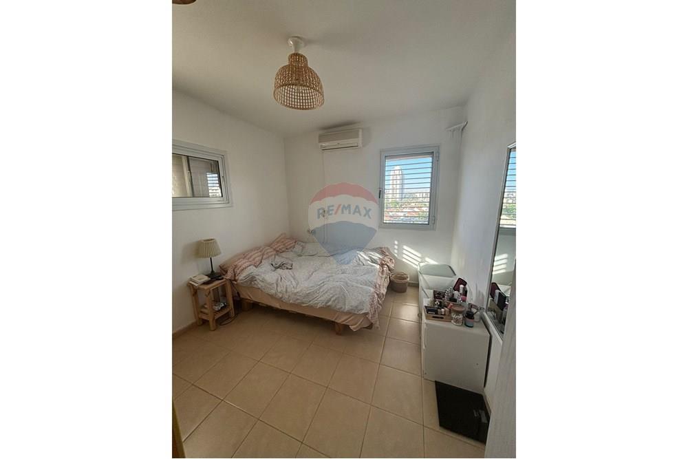 Apartment for Sale in Beer Sheva - Image 1