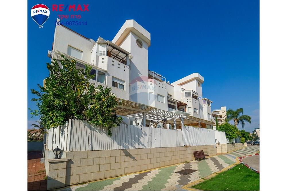 Apartment for Sale in Nahariya - Image 1
