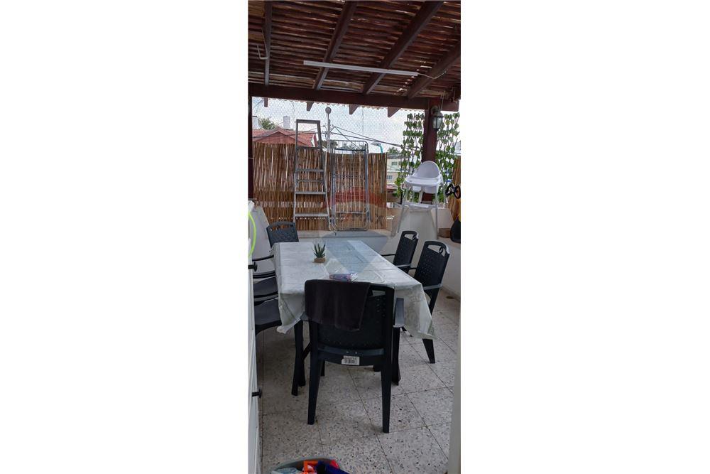 Apartment for Sale in Lod - Image 4