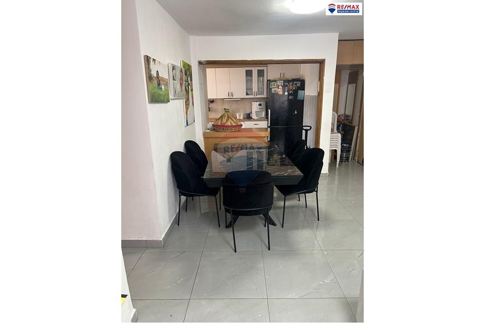 Apartment for Sale in קרית גת - Image 7
