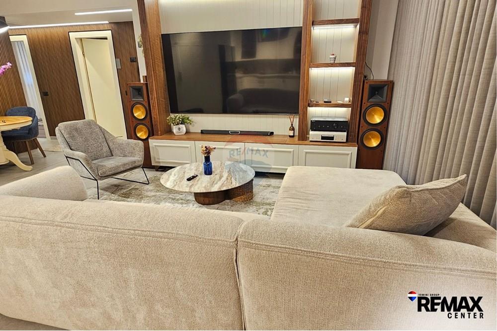 Apartment for Sale in Holon - Image 5