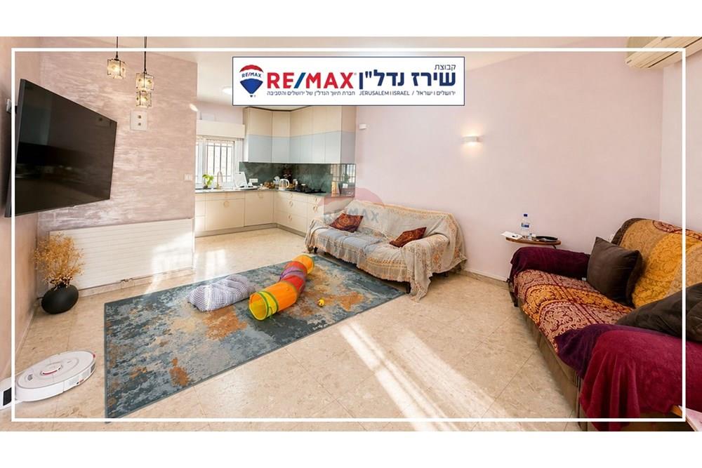 Apartment for Sale in מבשרת ציון - Image 5