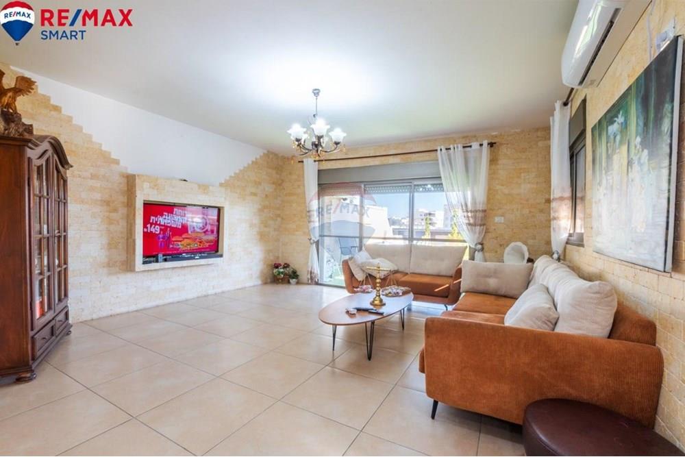 Apartment for Sale in קרית אתא - Image 4