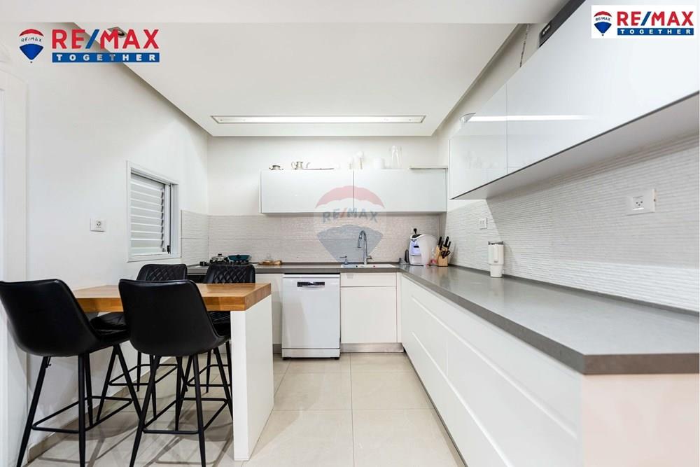 Apartment for Sale in Ashdod - Image 5