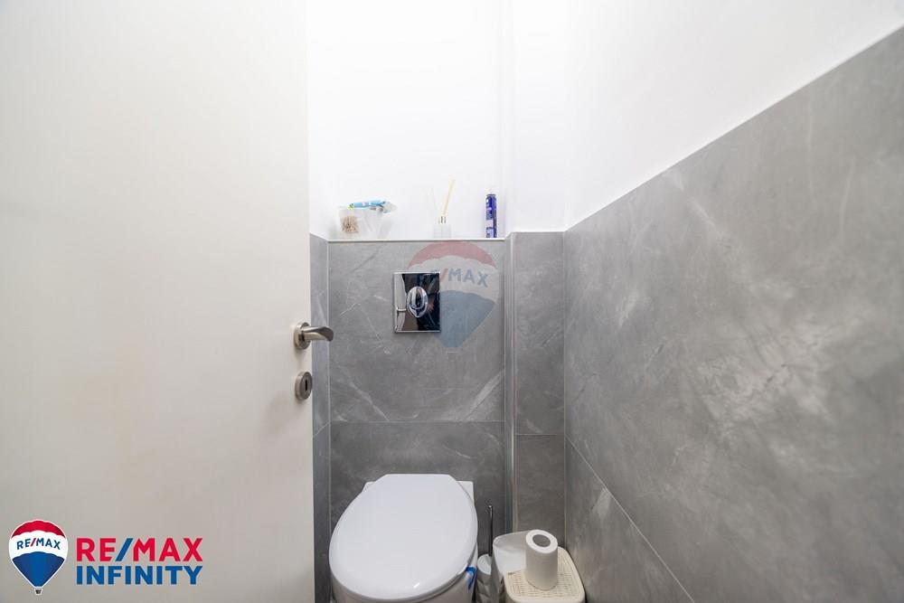 Apartment for Sale in Petah Tikva - Image 7