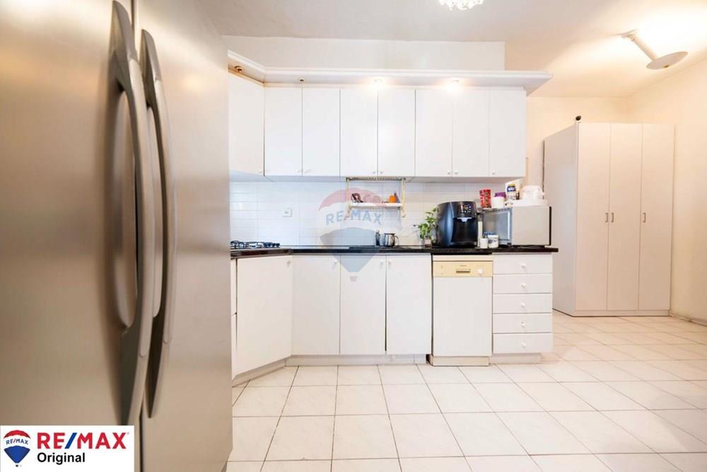 Apartment for Sale in Ramat Gan - Image 2