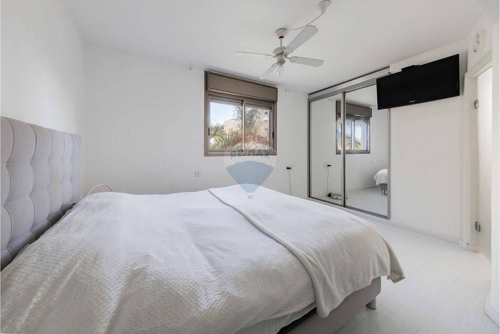 Apartment for Sale in Netanya - Image 3