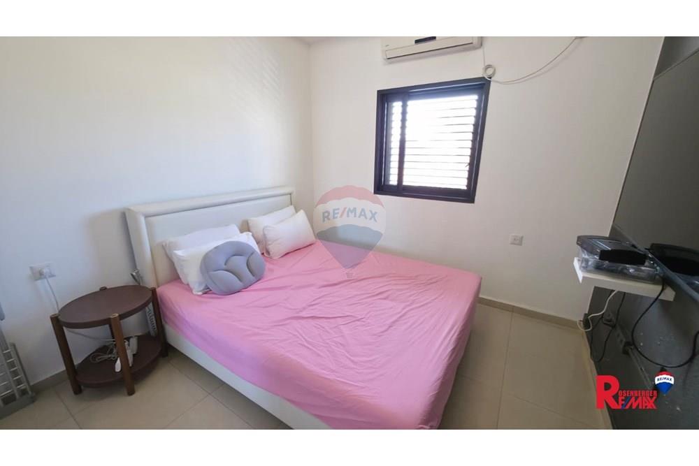Apartment for Sale in Tel Aviv - Image 6