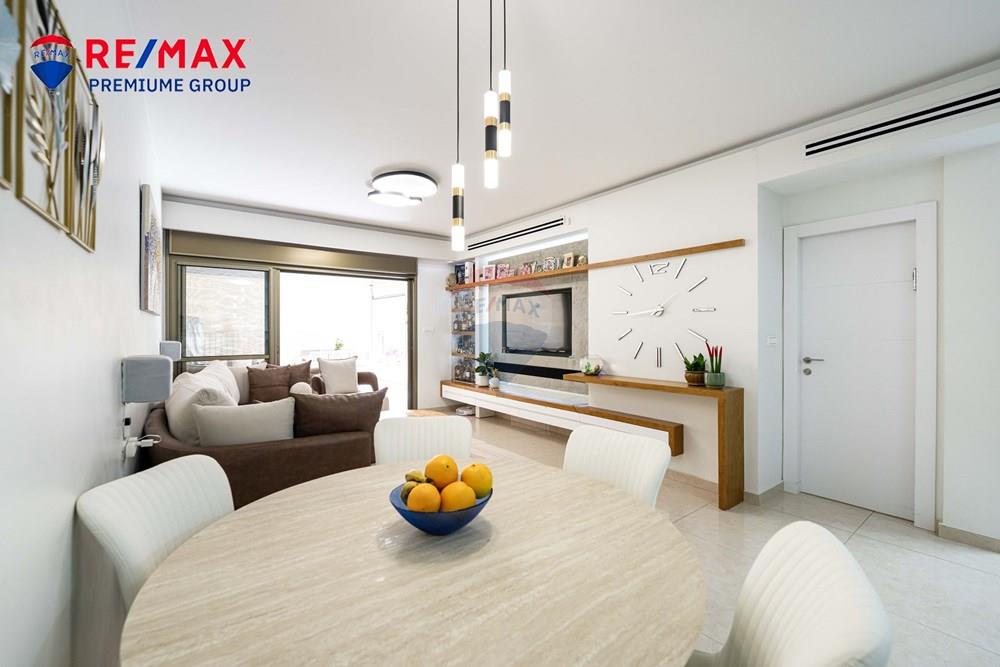 Apartment for Sale in שוהם - Image 3