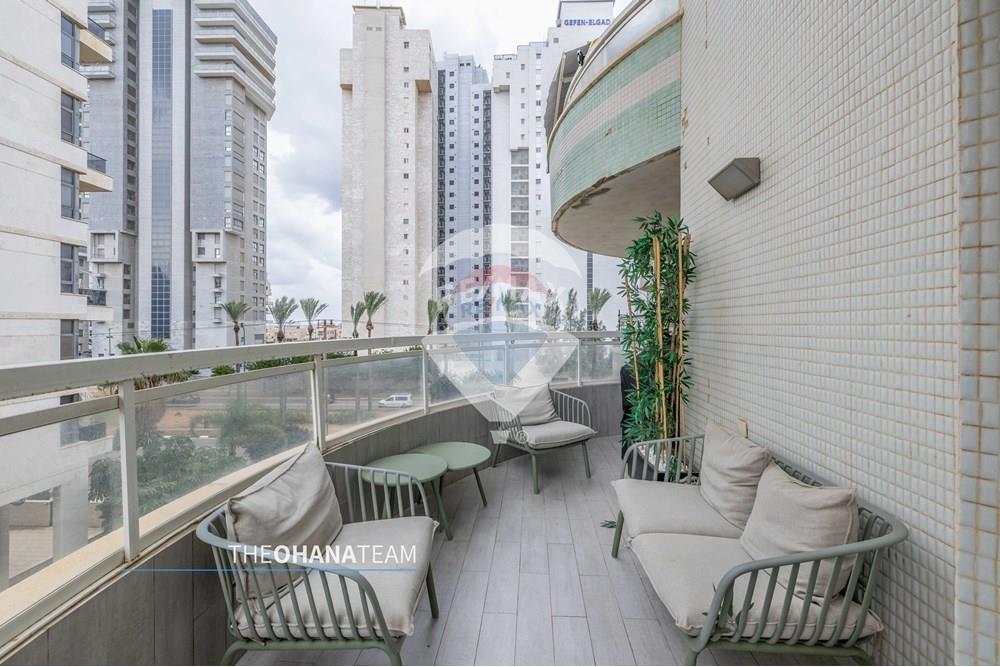 Apartment for Sale in Netanya - Image 4