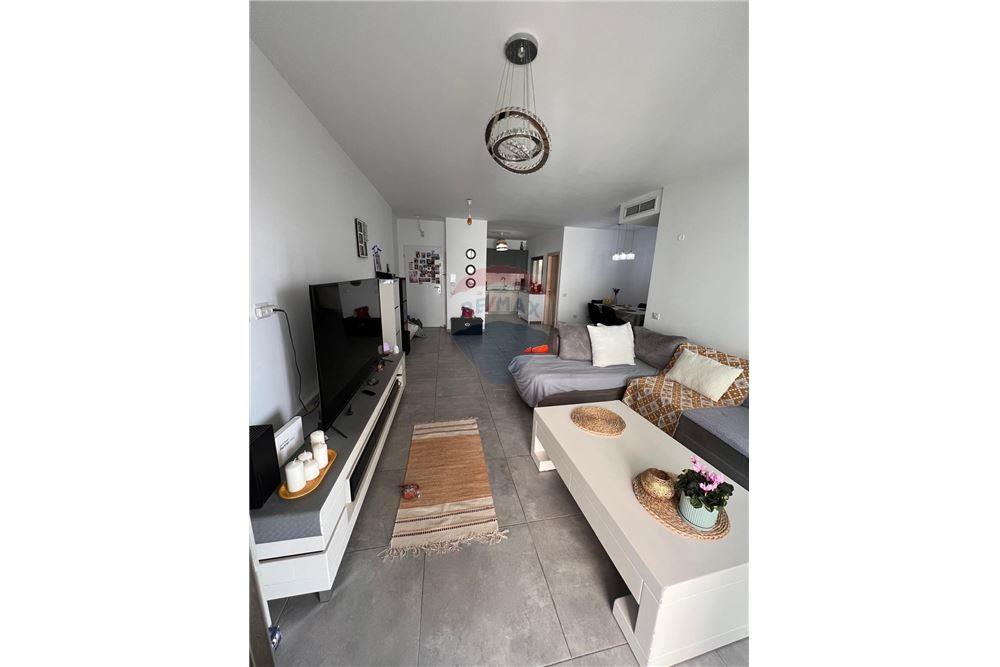 Apartment for Sale in Nahariya - Image 2