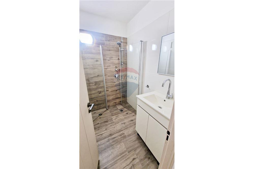 Apartment for Sale in קרית אתא - Image 3